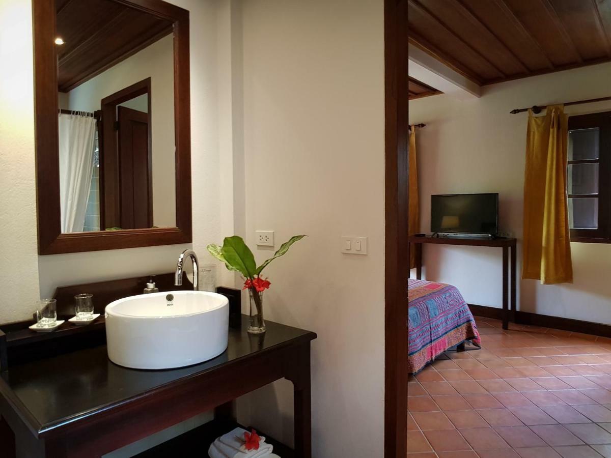 Villa Maydou Boutique Hotel Λουάνγκ Πραμπάνγκ Εξωτερικό φωτογραφία