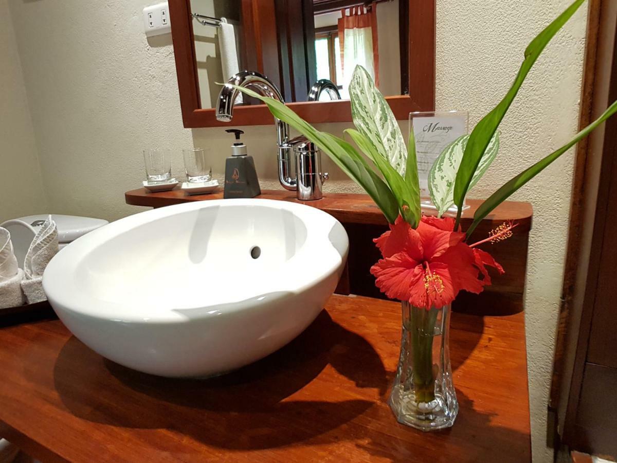 Villa Maydou Boutique Hotel Λουάνγκ Πραμπάνγκ Εξωτερικό φωτογραφία